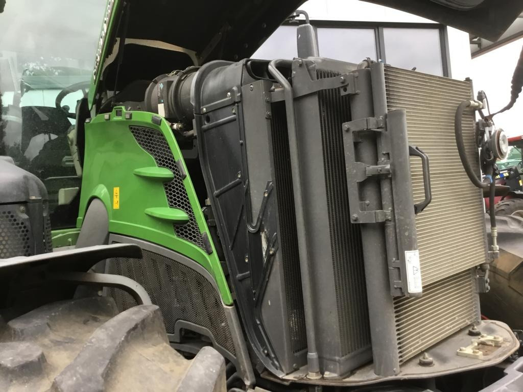 Fendt 828 PROFI PLUS - Farm tractor: picture 3 Fendt 828 PROFI PLUS - Farm tractor: picture 3
