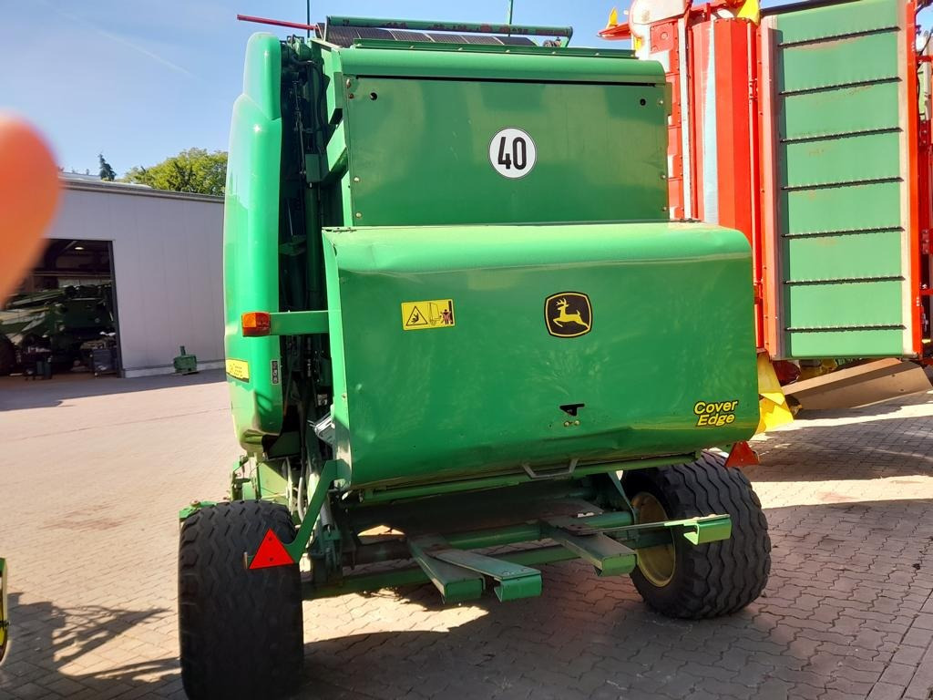 New Bale wrapper John Deere 864 Premium: picture 6