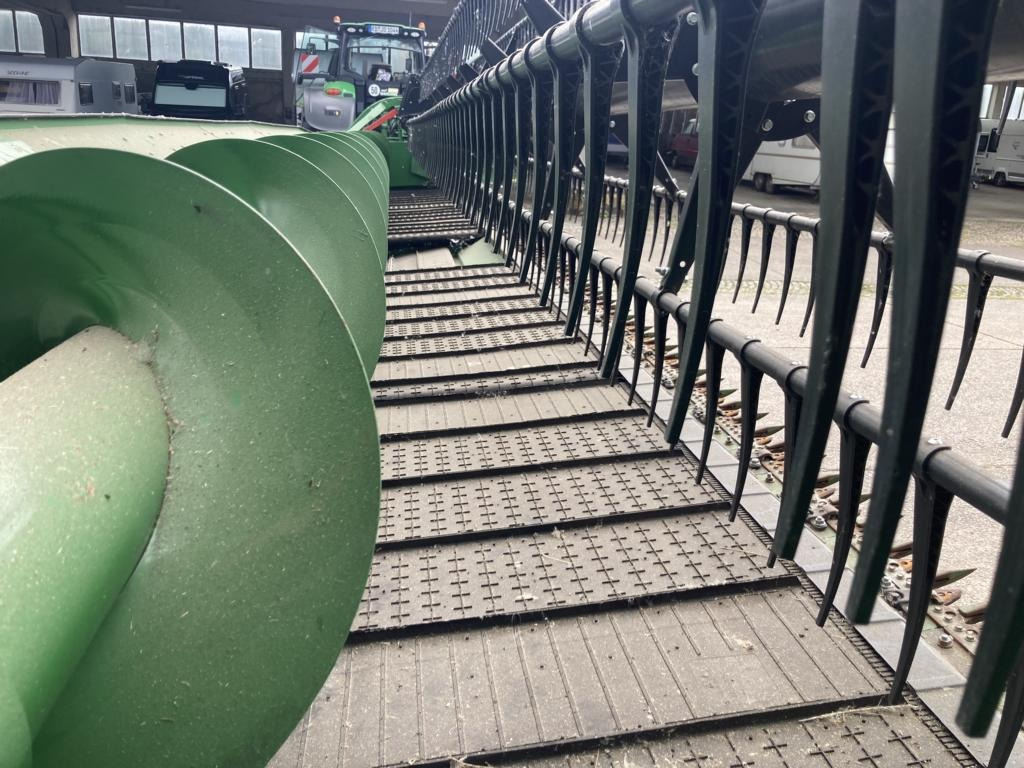 John Deere RD35F - Combine harvester: picture 4 John Deere RD35F - Combine harvester: picture 4