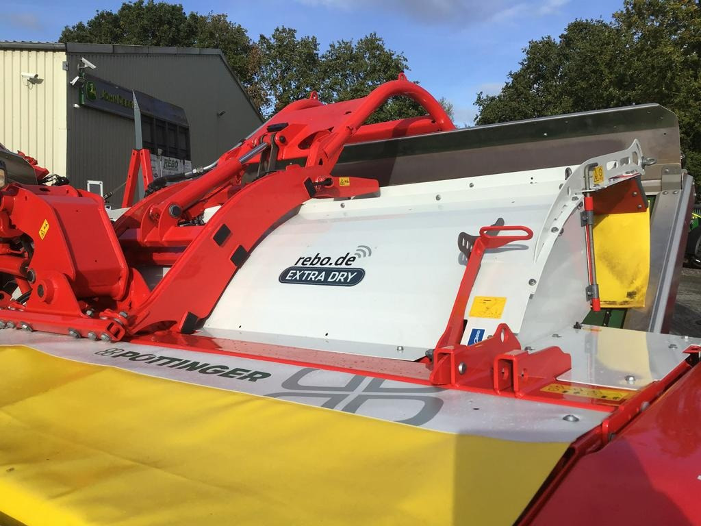 Pöttinger NOVACAT V 10000 ED CL - Mower: picture 4 Pöttinger NOVACAT V 10000 ED CL - Mower: picture 4