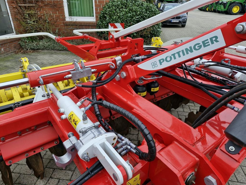 Pöttinger TERRADISC 4001 K - Disc harrow: picture 2 Pöttinger TERRADISC 4001 K - Disc harrow: picture 2