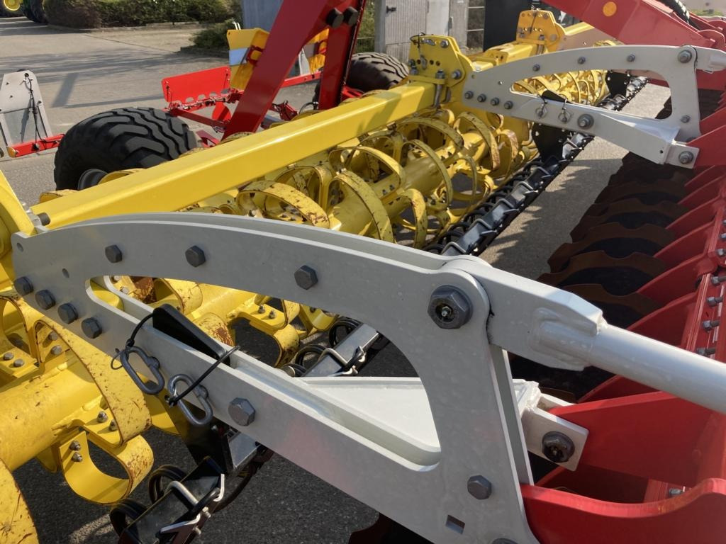 Pöttinger TERRADISC 6001 T - Disc harrow: picture 3 Pöttinger TERRADISC 6001 T - Disc harrow: picture 3