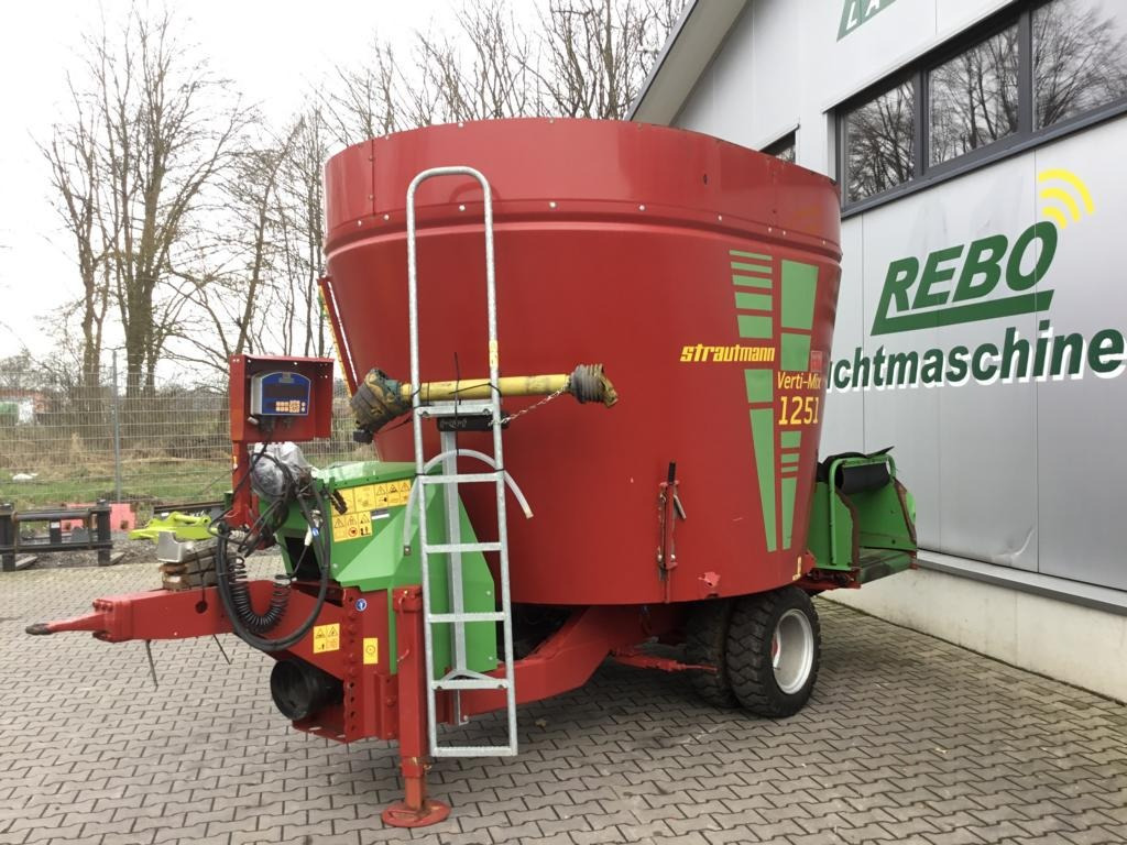 Strautmann VERTI-MIX 1251 - Forage mixer wagon: picture 1 Strautmann VERTI-MIX 1251 - Forage mixer wagon: picture 1
