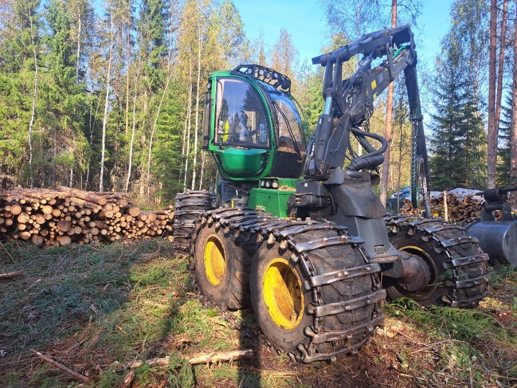 John Deere 1170G - Forestry harvester: picture 3 John Deere 1170G - Forestry harvester: picture 3