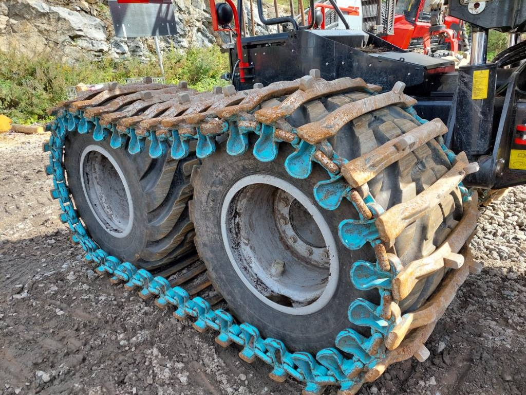 Forestry harvester Komatsu 901 XC: picture 21