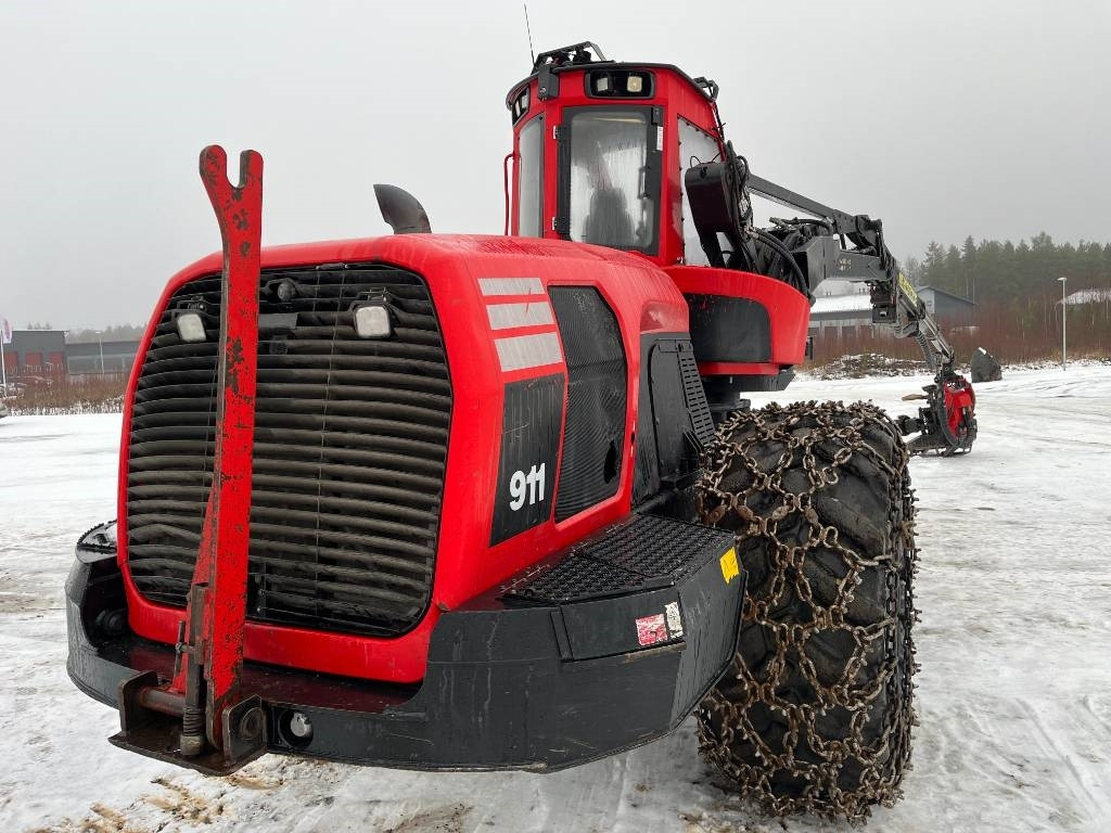 Forestry harvester Komatsu 911.6: picture 11