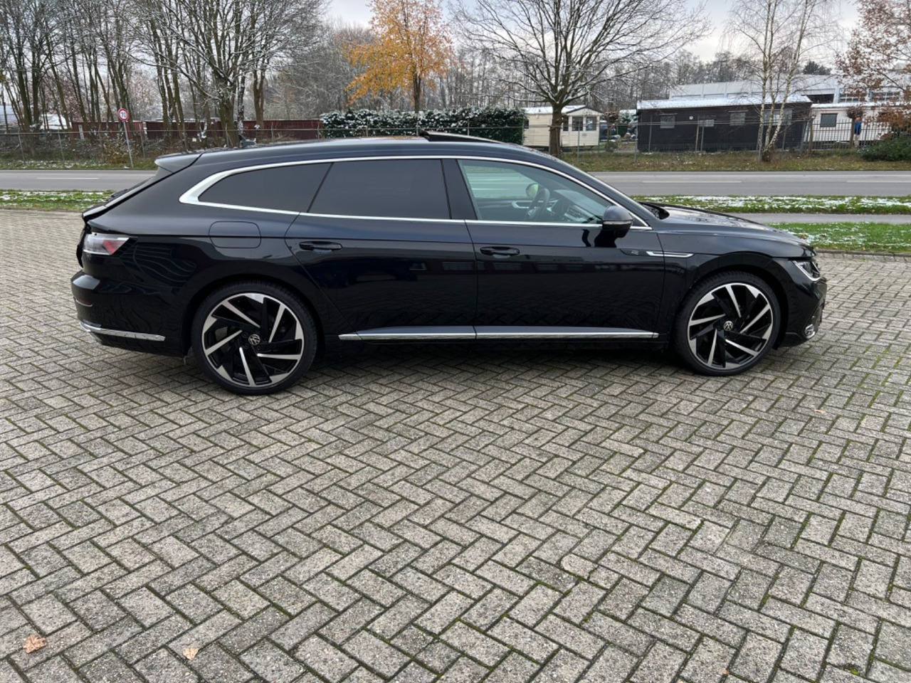 Volkswagen Arteon Shooting Brake R-Line 4Motion - Car: picture 4 Volkswagen Arteon Shooting Brake R-Line 4Motion - Car: picture 4