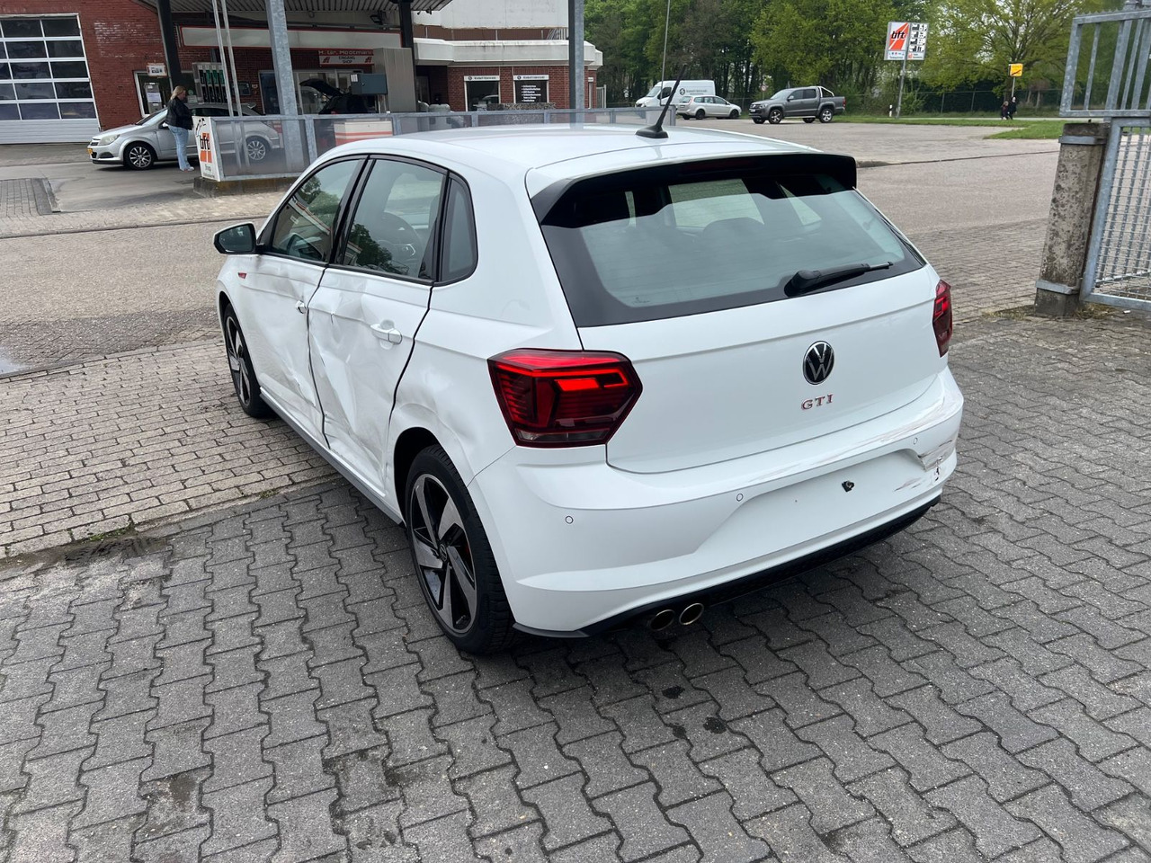 Volkswagen Polo VI GTI - Car: picture 4 Volkswagen Polo VI GTI - Car: picture 4