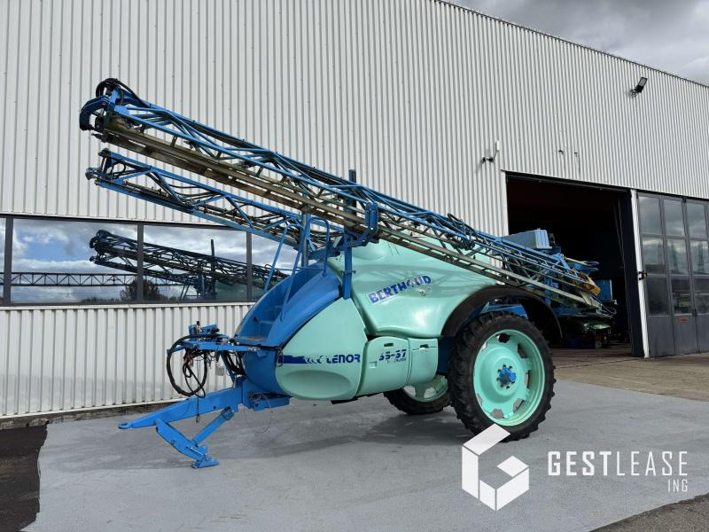 Berthoud TENOR 35-37 - Trailed sprayer: picture 1 Berthoud TENOR 35-37 - Trailed sprayer: picture 1