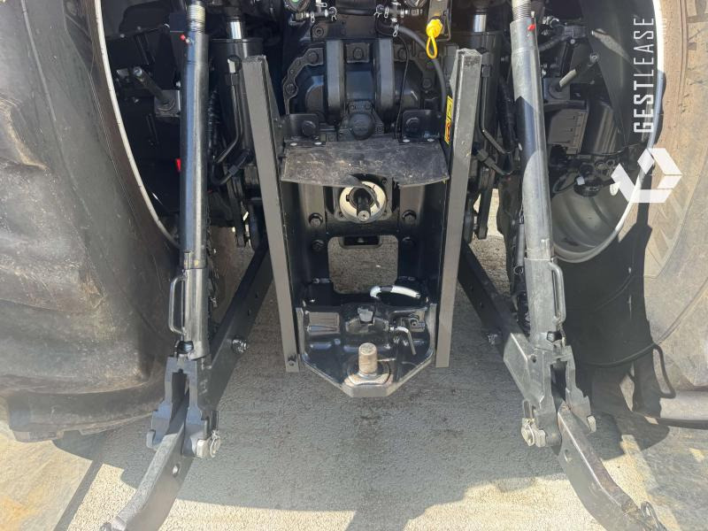 Farm tractor Case IH Puma CVX 200: picture 9