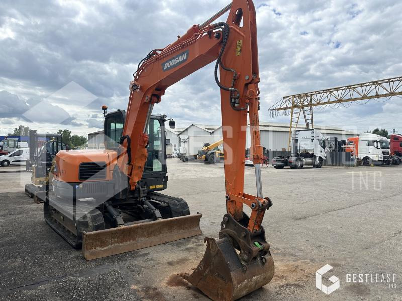 Doosan DX85R-3 - Mini excavator: picture 4 Doosan DX85R-3 - Mini excavator: picture 4