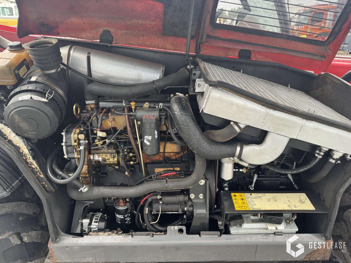 MASSEY FERGUSON 9407 - Reach truck: picture 5 MASSEY FERGUSON 9407 - Reach truck: picture 5