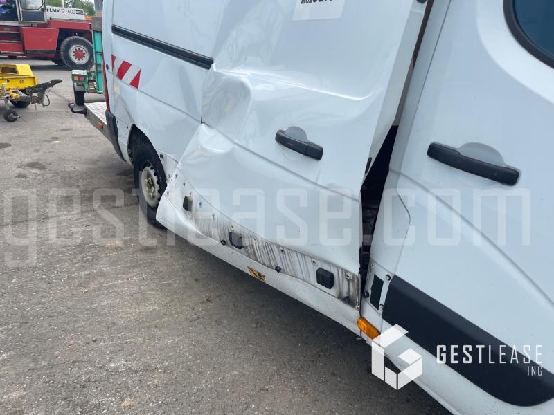 Renault MASTER 3 2.3 DCI 125 avec nacelle KLUBB - Truck mounted aerial platform: picture 5 Renault MASTER 3 2.3 DCI 125 avec nacelle KLUBB - Truck mounted aerial platform: picture 5