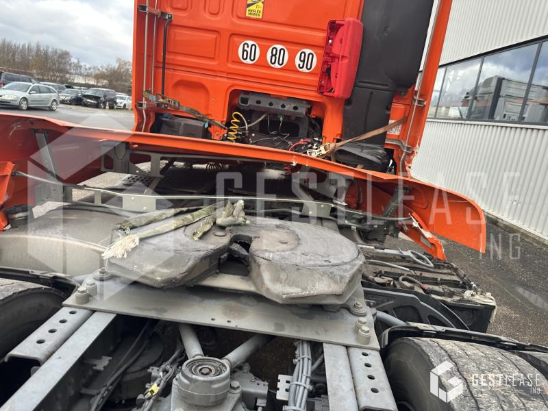Tractor unit DAF XF480: picture 17