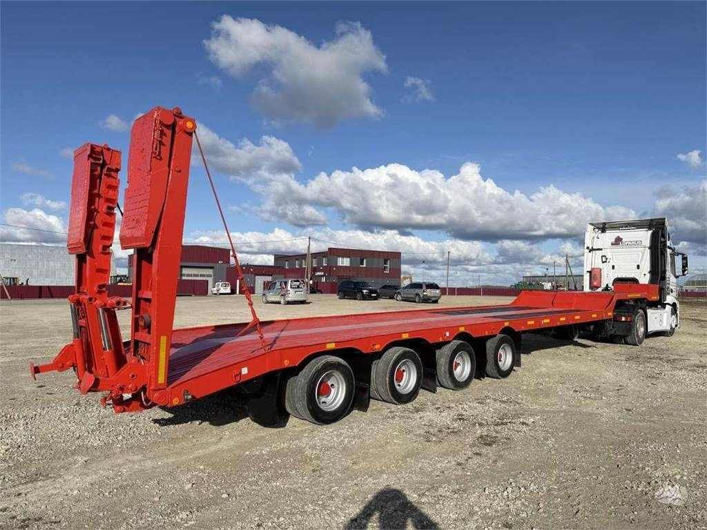 Groenewegen 45 SATL - Low loader semi-trailer: picture 5 Groenewegen 45 SATL - Low loader semi-trailer: picture 5