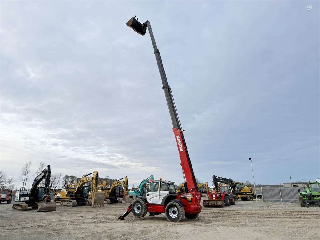 Manitou MT 1840 bucket + forks - Telescopic handler: picture 4 Manitou MT 1840 bucket + forks - Telescopic handler: picture 4