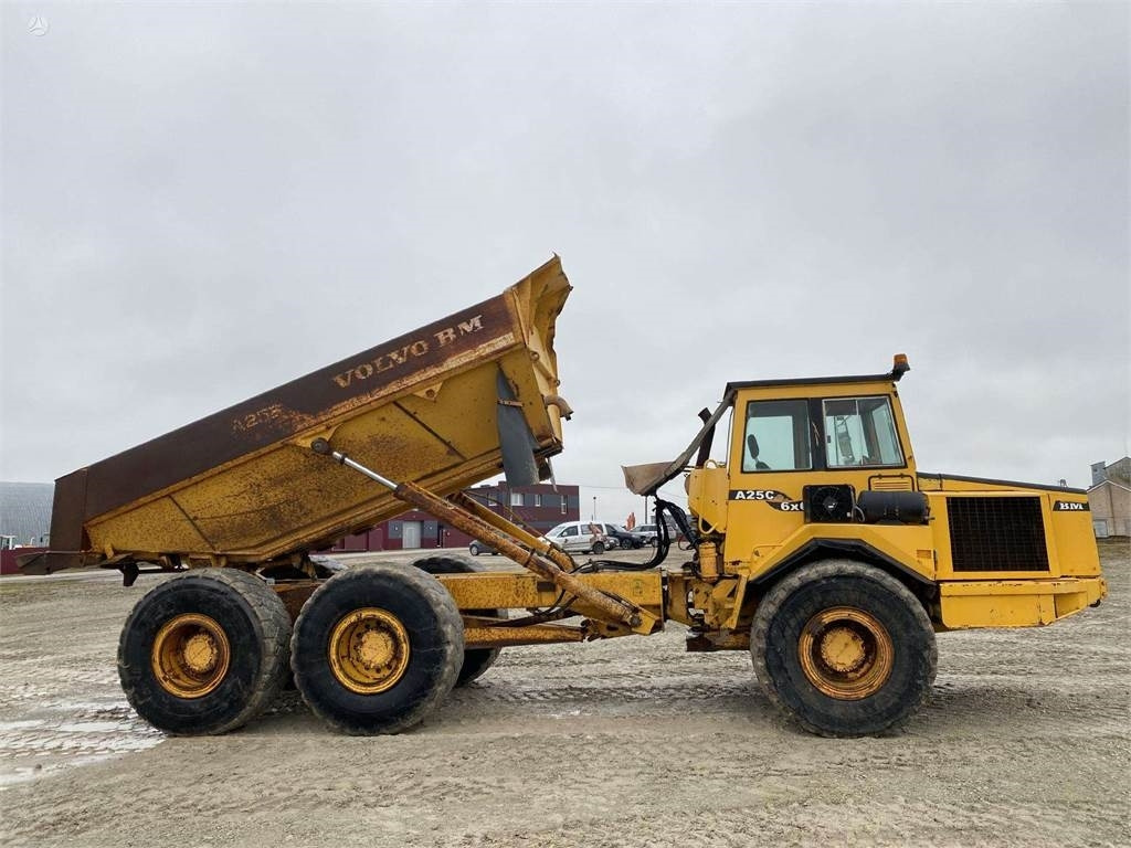 Volvo A25C , Nr.2 - Articulated dumper: picture 2 Volvo A25C , Nr.2 - Articulated dumper: picture 2
