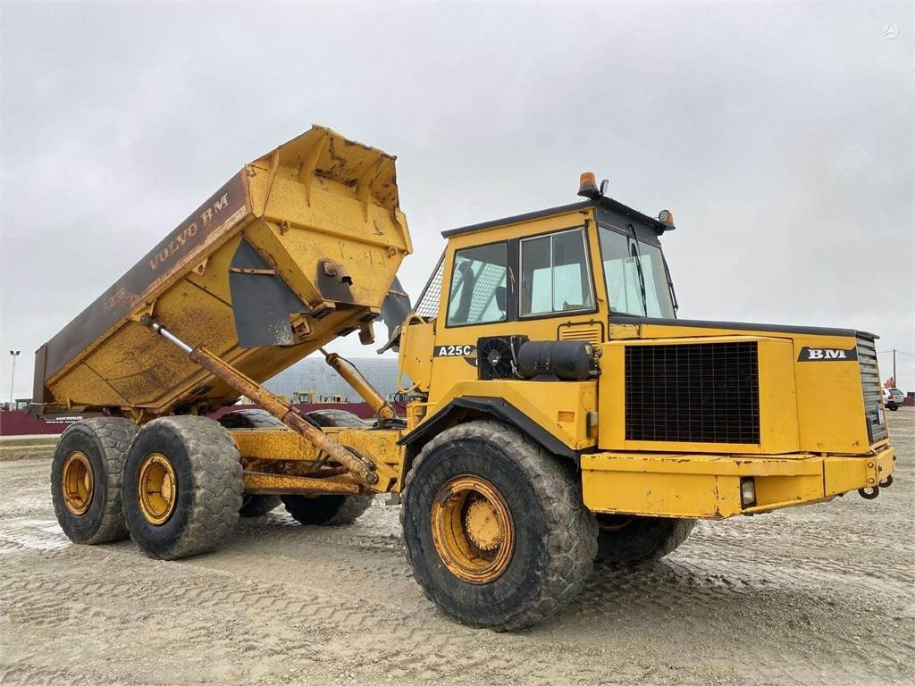 Volvo A25C , Nr.2 - Articulated dumper: picture 1 Volvo A25C , Nr.2 - Articulated dumper: picture 1