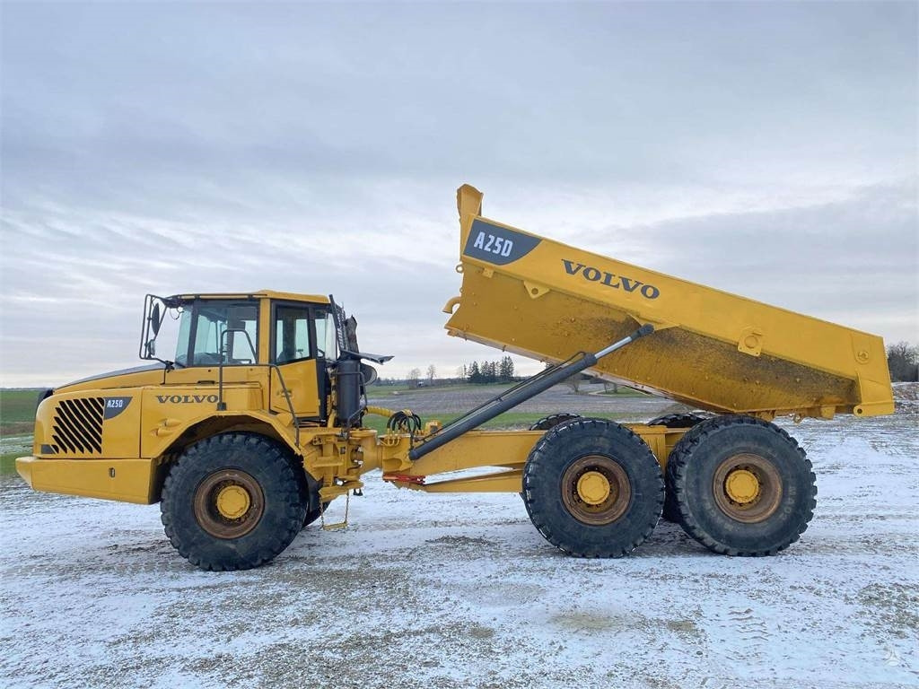 Volvo A25D - Articulated dumper: picture 2 Volvo A25D - Articulated dumper: picture 2