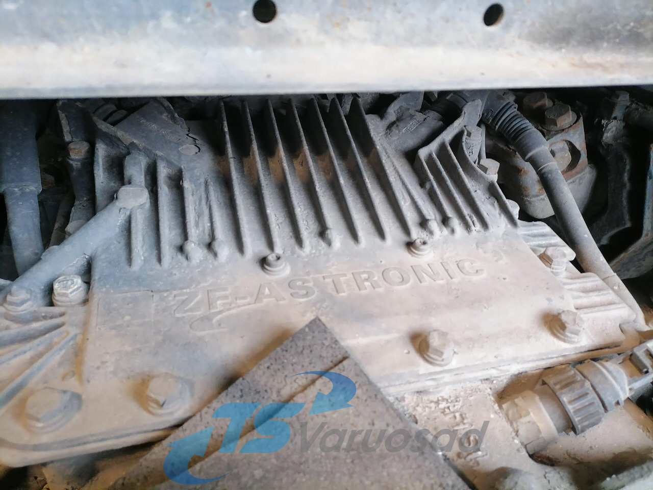 DAF Gearbox 1681741 - Gearbox and parts for Truck: picture 3 DAF Gearbox 1681741 - Gearbox and parts for Truck: picture 3
