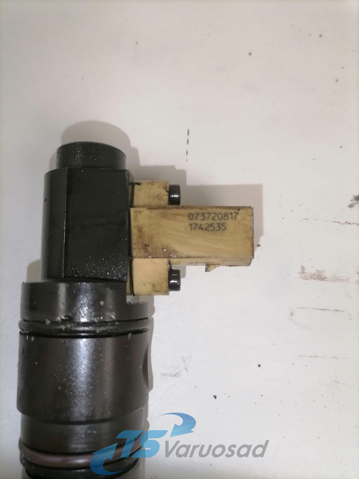 DAF Injector 1742535 - Fuel pump for Truck: picture 3 DAF Injector 1742535 - Fuel pump for Truck: picture 3