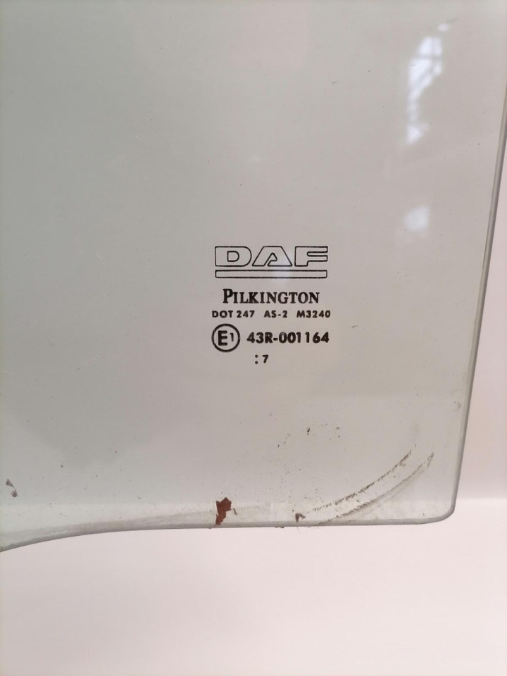 DAF Küljeklaas, vasak 1284623 - Window and parts for Truck: picture 3 DAF Küljeklaas, vasak 1284623 - Window and parts for Truck: picture 3