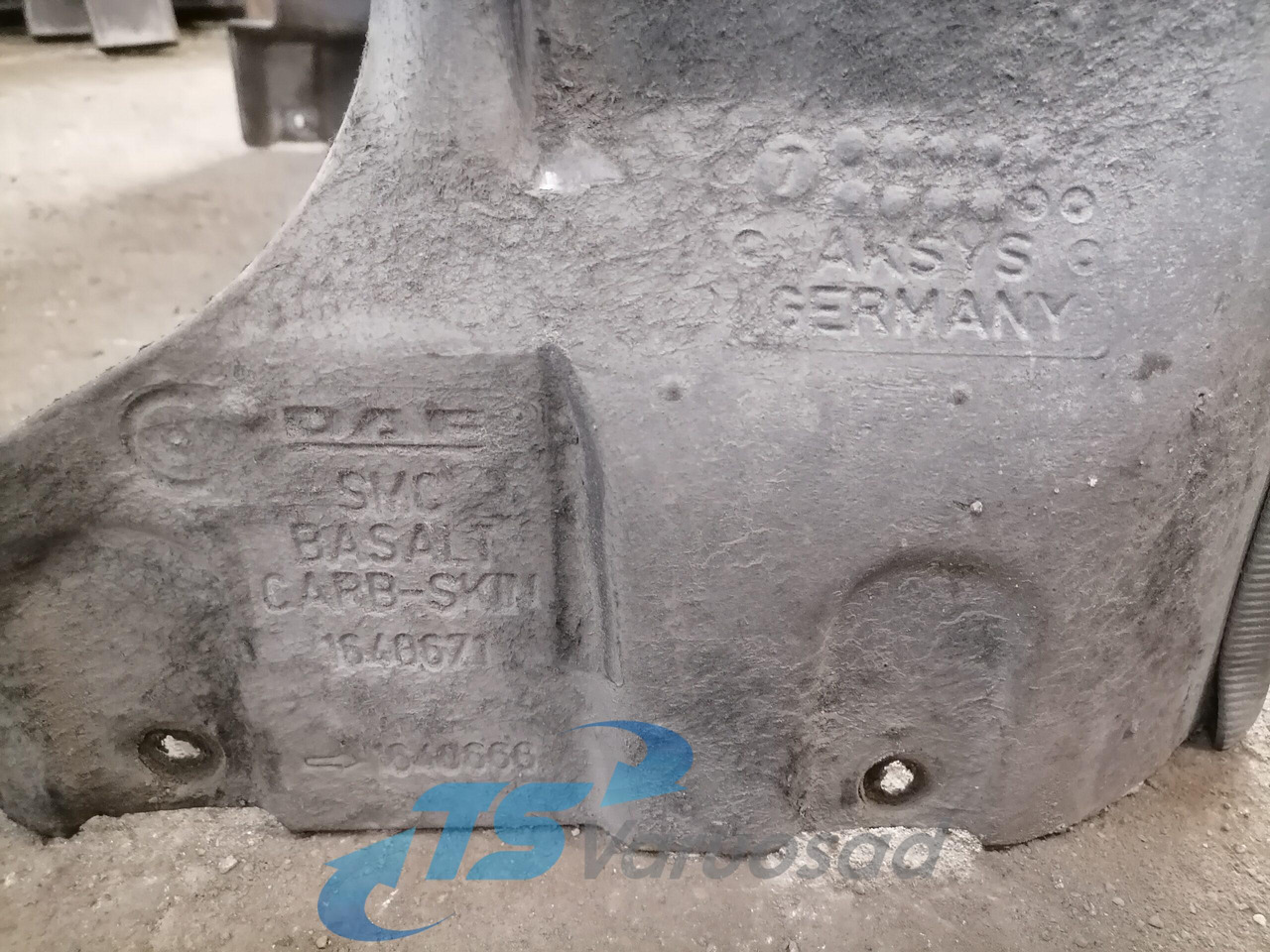 Universal part for Truck DAF Noise reduction mat under the cab 1683842: picture 7