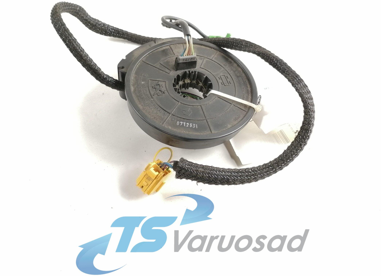 DAF Steering cable 1677033 - Steering for Truck: picture 1 DAF Steering cable 1677033 - Steering for Truck: picture 1