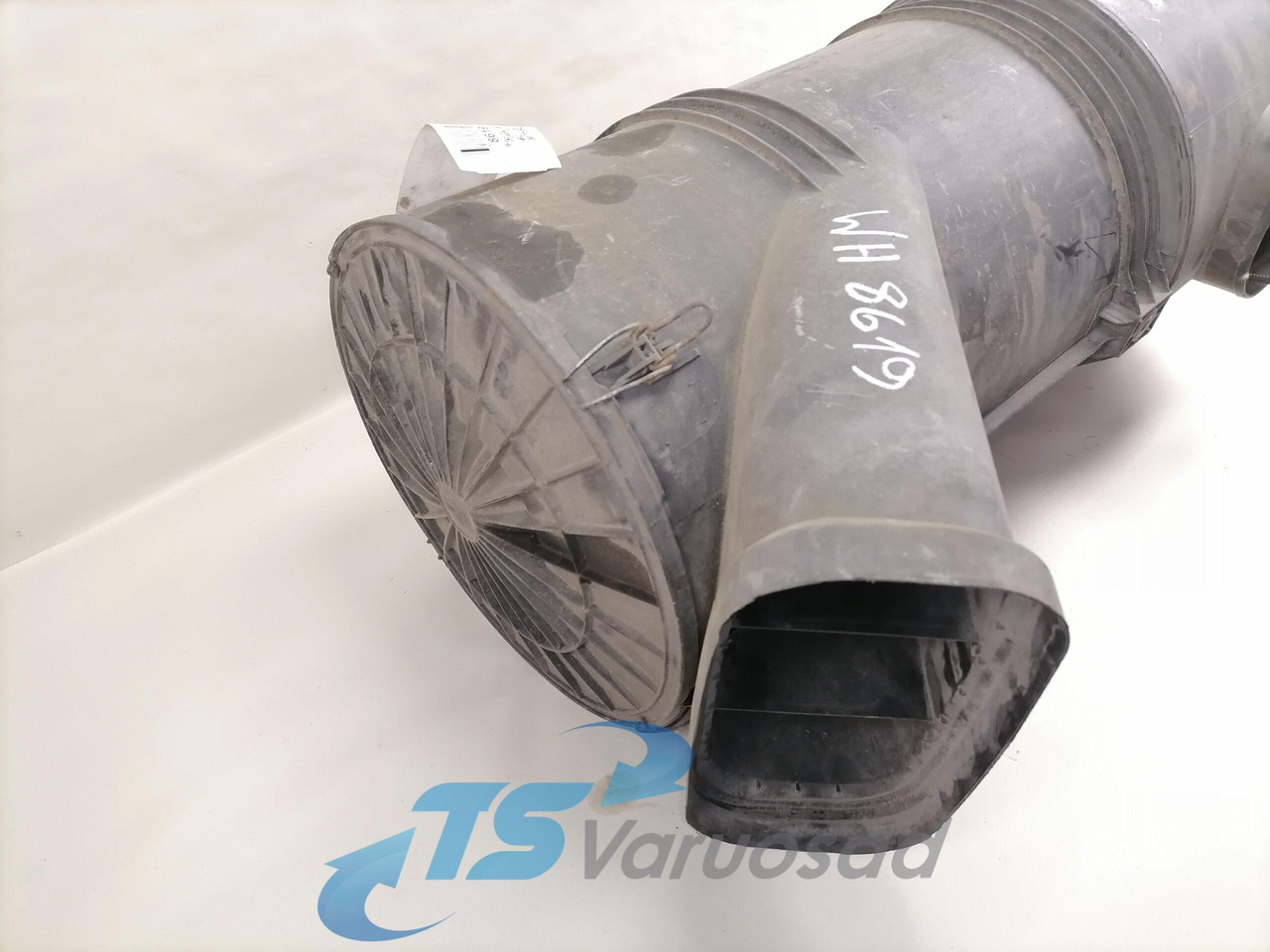 MAN Air filter housing 81084006032 - Air intake system for Truck: picture 5 MAN Air filter housing 81084006032 - Air intake system for Truck: picture 5