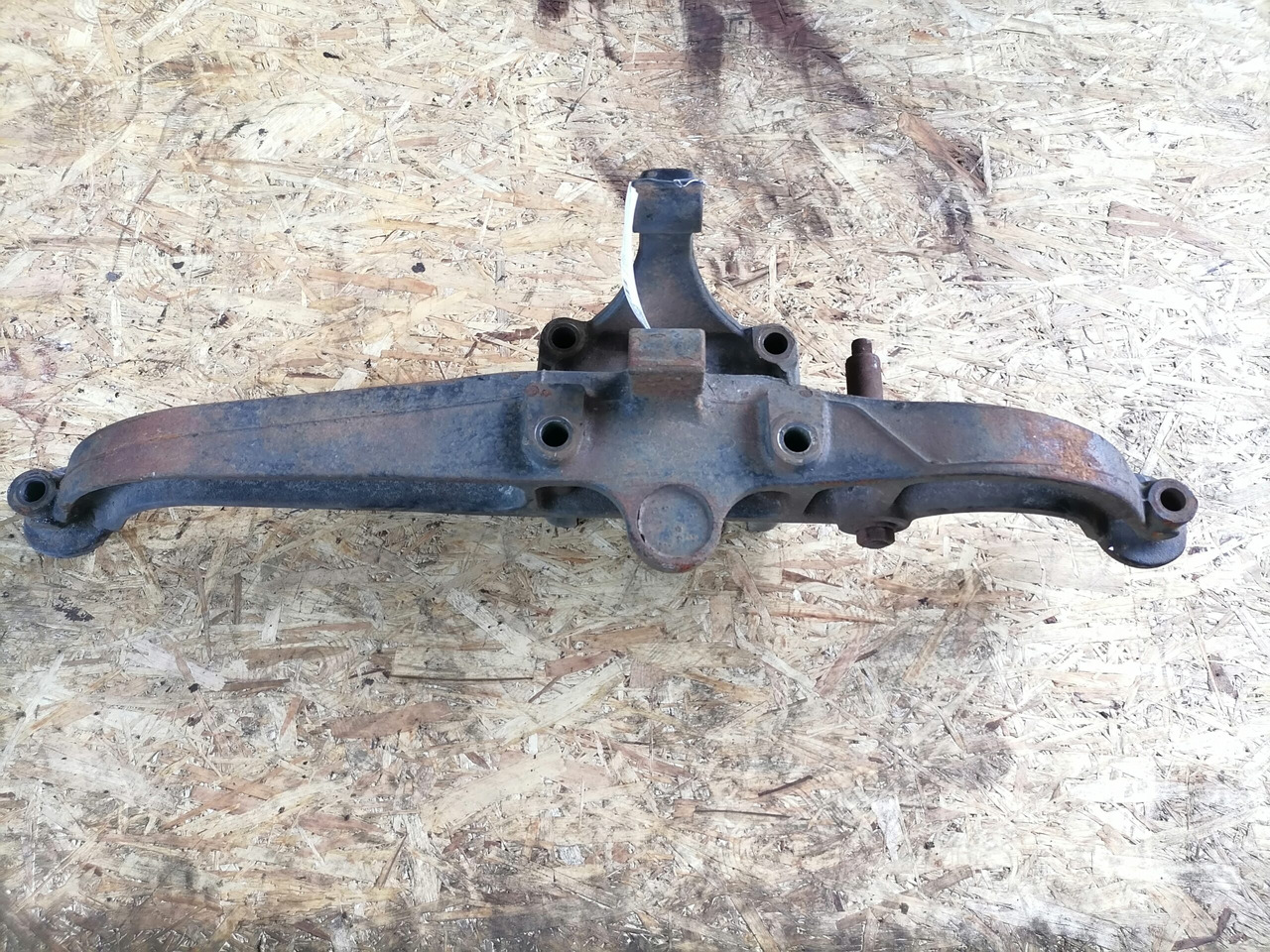 MAN Air suspension bracket 81436303168 - Axle and parts for Truck: picture 5 MAN Air suspension bracket 81436303168 - Axle and parts for Truck: picture 5