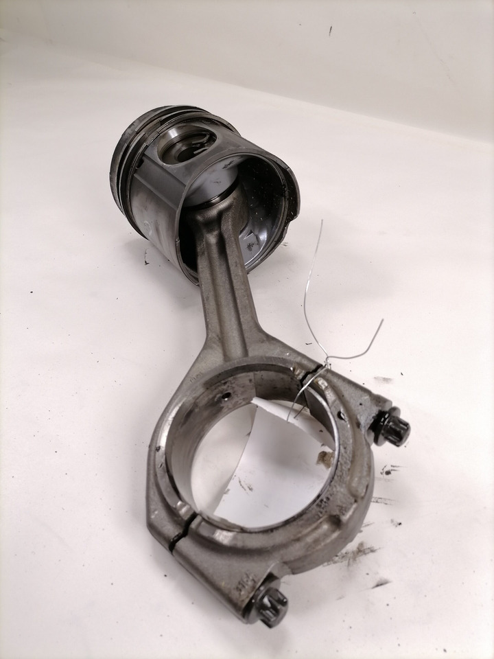 MAN Connecting rod + piston 51024006030 - Piston/ Ring/ Bushing for Truck: picture 4 MAN Connecting rod + piston 51024006030 - Piston/ Ring/ Bushing for Truck: picture 4