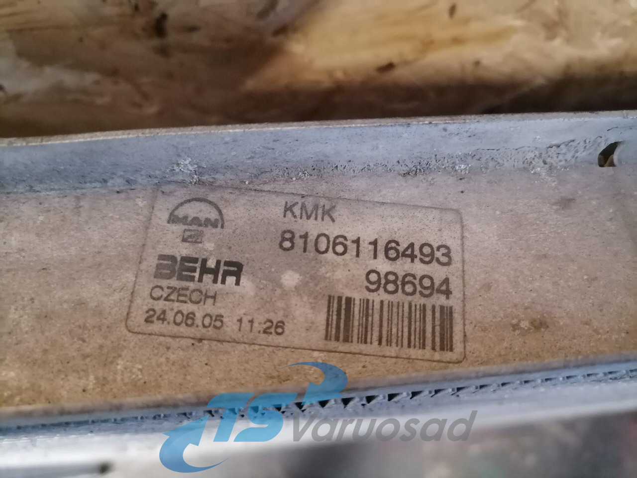 MAN Cooling radiator 8106116493 - Radiator for Truck: picture 3 MAN Cooling radiator 8106116493 - Radiator for Truck: picture 3