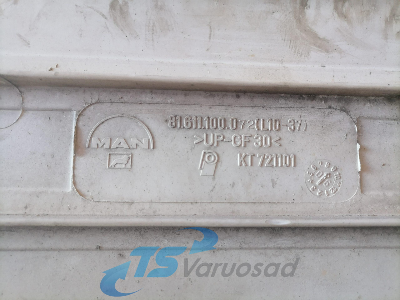 MAN Grille panel 81611100072 - Grill for Truck: picture 5 MAN Grille panel 81611100072 - Grill for Truck: picture 5