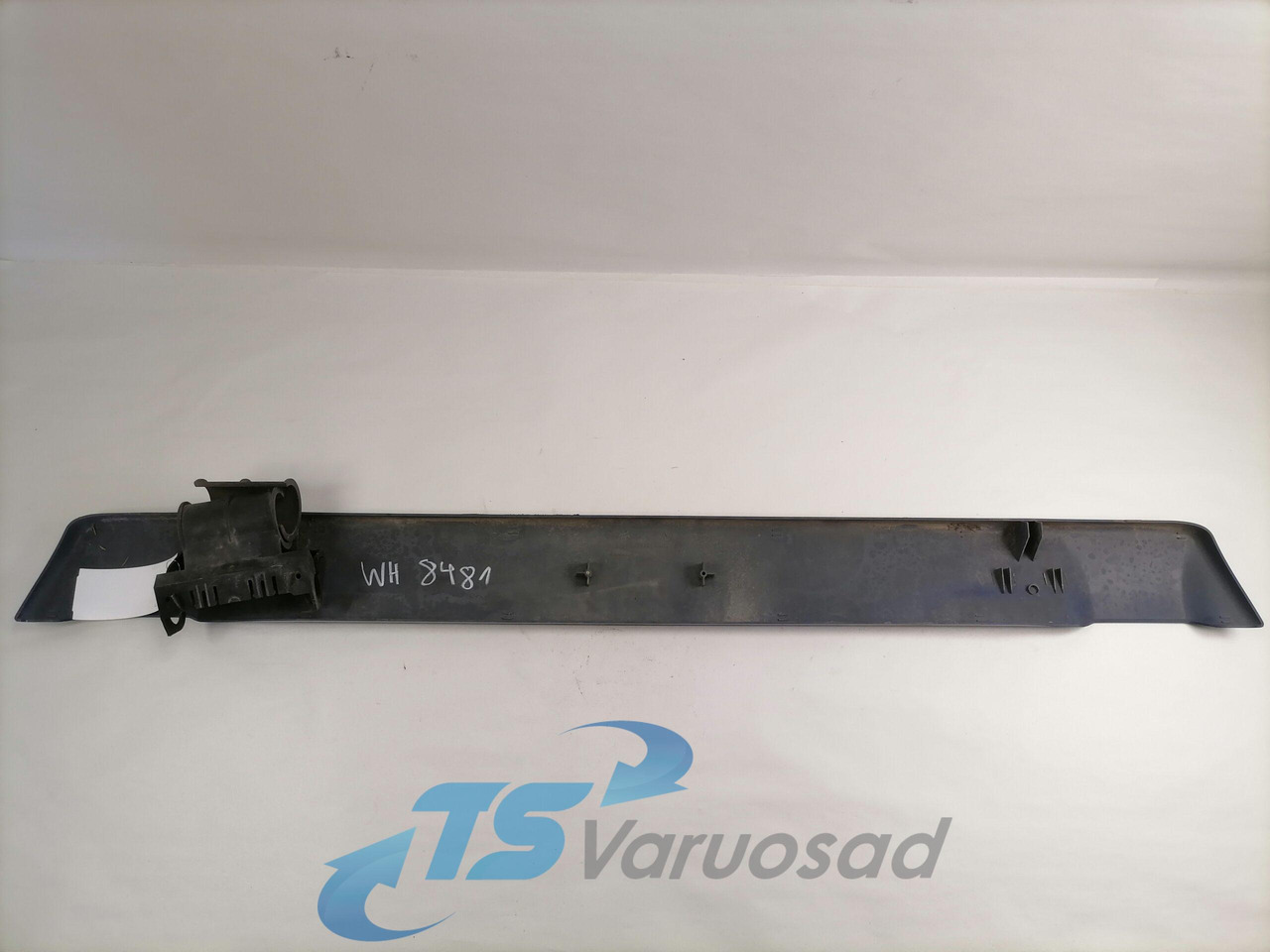 MAN Iluvõre plastik 81416850044 - Grill for Truck: picture 2 MAN Iluvõre plastik 81416850044 - Grill for Truck: picture 2