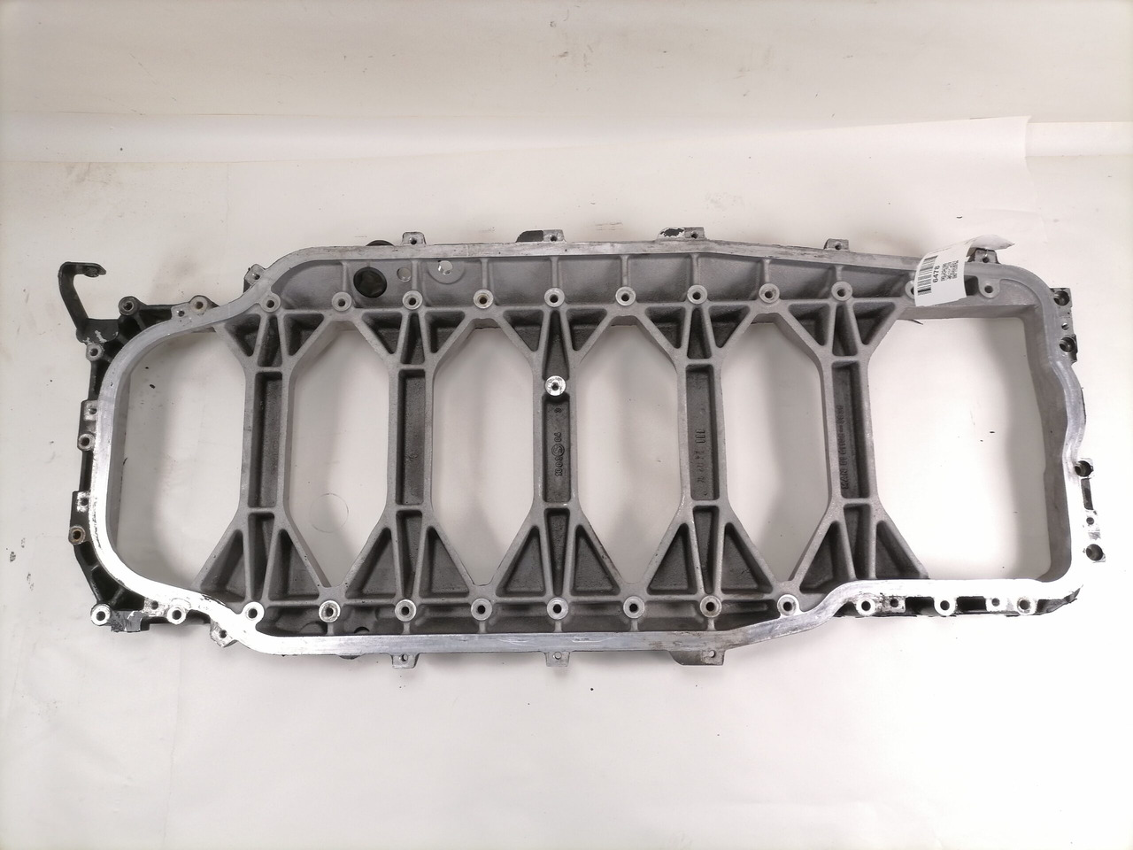 MAN Ladder frame 51011083036 - Oil pan for Truck: picture 3 MAN Ladder frame 51011083036 - Oil pan for Truck: picture 3