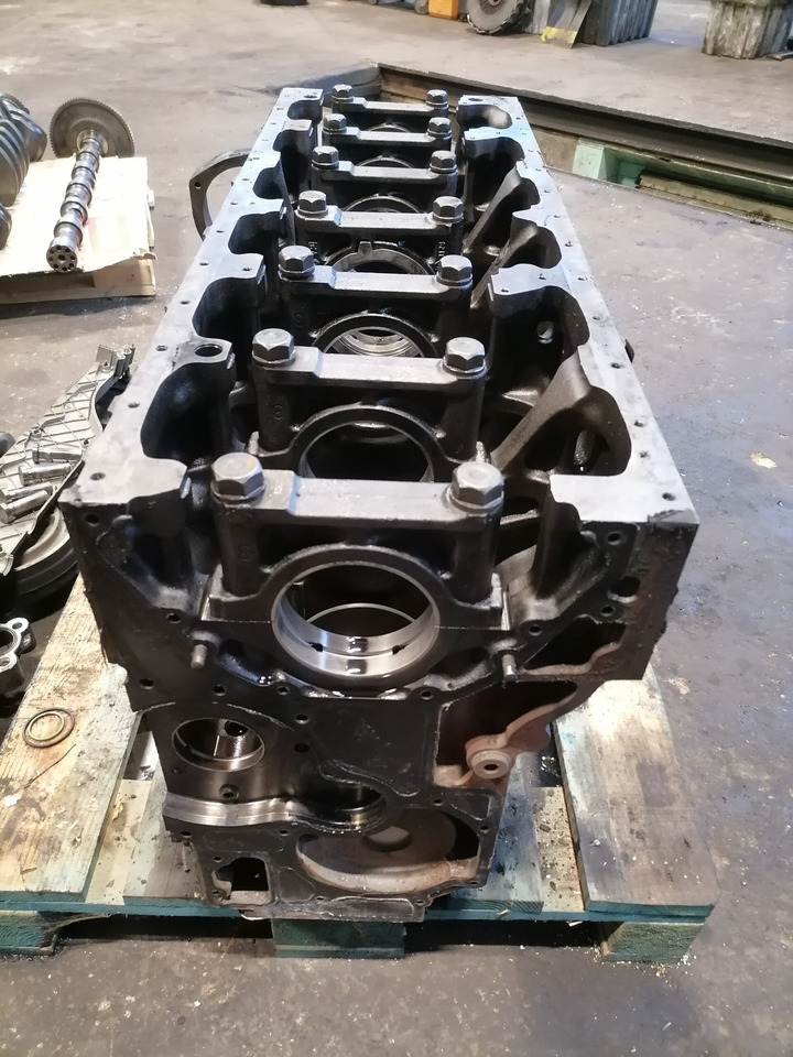 MAN Mootoriplokk MAN D2876 51011013340 - Engine and parts for Truck: picture 5 MAN Mootoriplokk MAN D2876 51011013340 - Engine and parts for Truck: picture 5