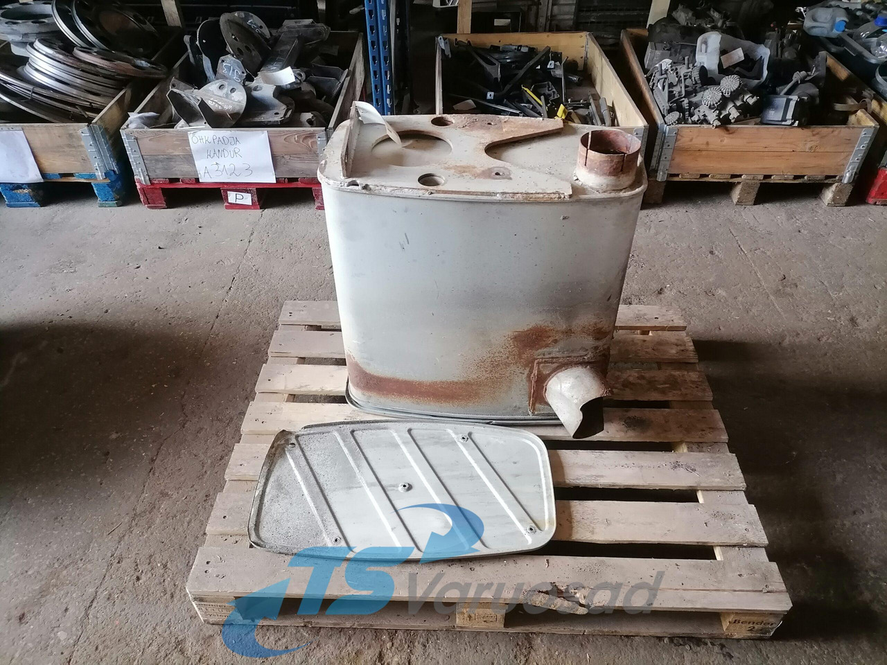 MAN Muffler 81151010346 - Muffler for Truck: picture 1 MAN Muffler 81151010346 - Muffler for Truck: picture 1