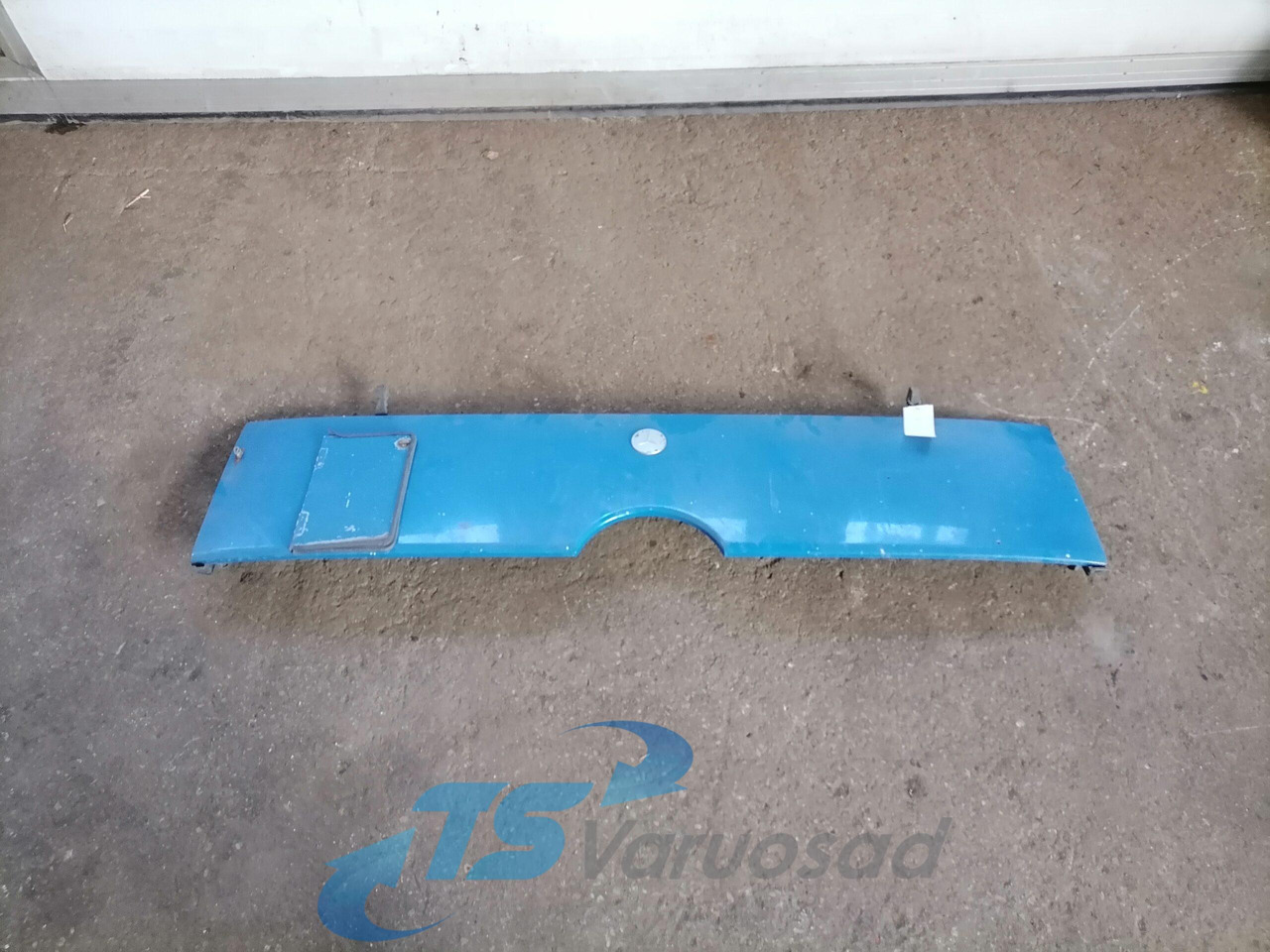 MB Iluvõre A9737500602 - Grill for Truck: picture 1 MB Iluvõre A9737500602 - Grill for Truck: picture 1