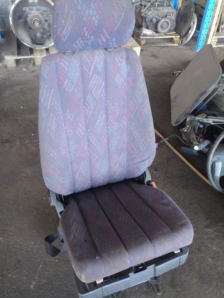 MB MB Atego passenger seat - Seat for Truck: picture 1 MB MB Atego passenger seat - Seat for Truck: picture 1