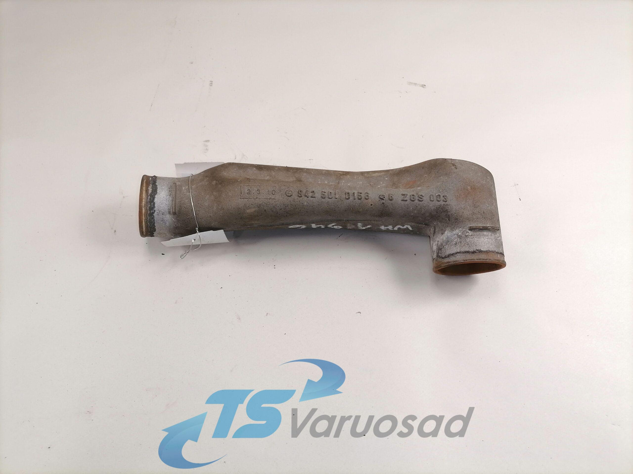 Mercedes-Benz Coolant pipe A9425010156 - Cooling system for Truck: picture 1 Mercedes-Benz Coolant pipe A9425010156 - Cooling system for Truck: picture 1