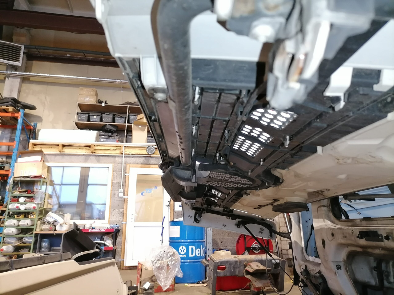 Mercedes-Benz Iluvõre A9607500409 - Grill for Truck: picture 5 Mercedes-Benz Iluvõre A9607500409 - Grill for Truck: picture 5