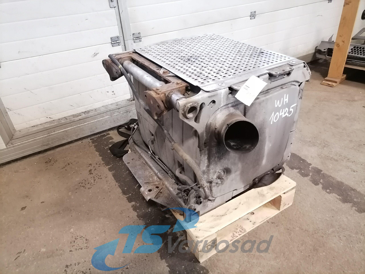 Mercedes-Benz Muffler A0034900314 - Muffler for Truck: picture 2 Mercedes-Benz Muffler A0034900314 - Muffler for Truck: picture 2