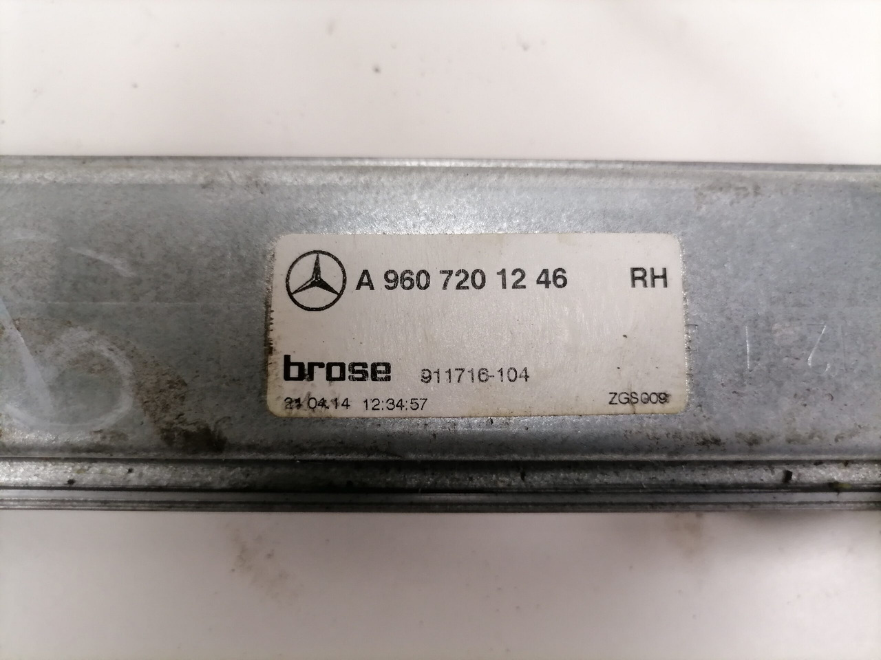 Mercedes-Benz Side window lifting mechanism A9607201246 - Window and parts for Truck: picture 5 Mercedes-Benz Side window lifting mechanism A9607201246 - Window and parts for Truck: picture 5