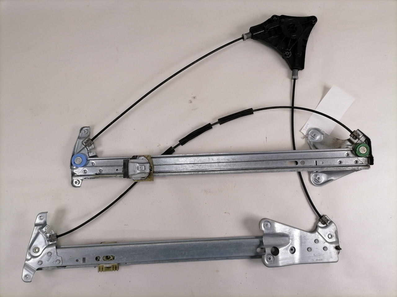 Mercedes-Benz Side window lifting mechanism A9607201246 - Window and parts for Truck: picture 2 Mercedes-Benz Side window lifting mechanism A9607201246 - Window and parts for Truck: picture 2