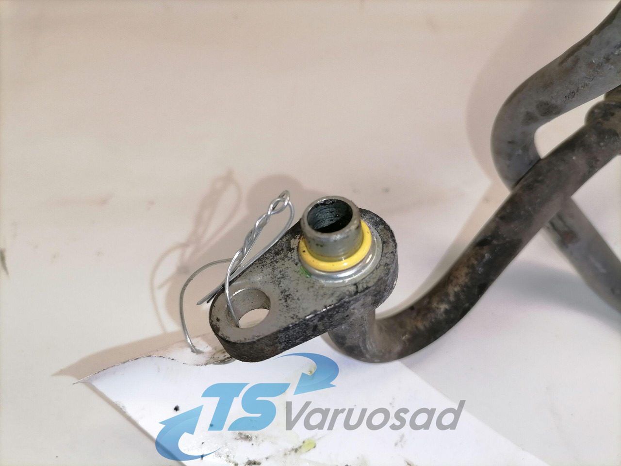 Scania A/C pipe 1854561 - Heating/ Ventilation for Truck: picture 3 Scania A/C pipe 1854561 - Heating/ Ventilation for Truck: picture 3