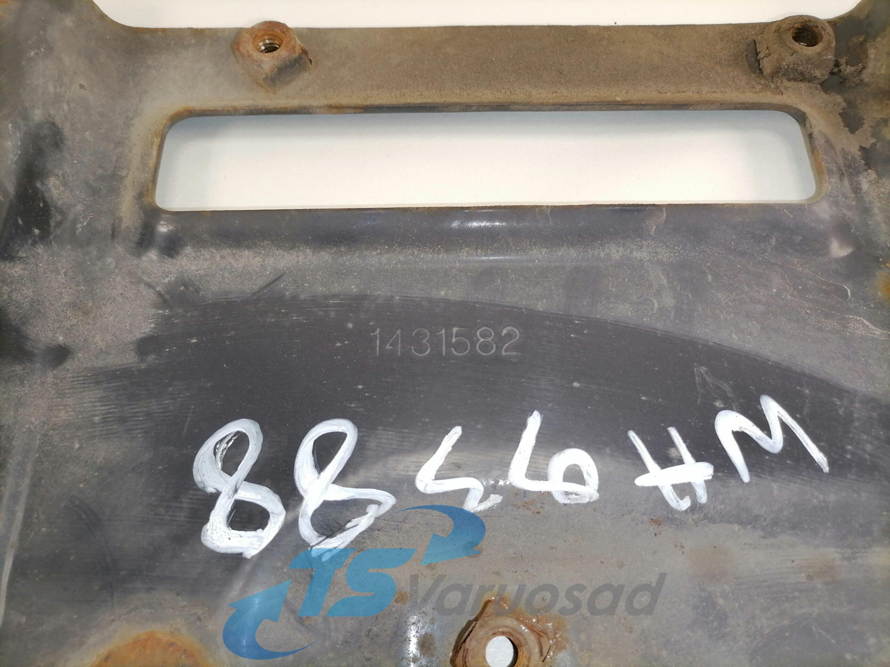 Scania Bumper bracket 1431582 - Bumper for Truck: picture 3 Scania Bumper bracket 1431582 - Bumper for Truck: picture 3
