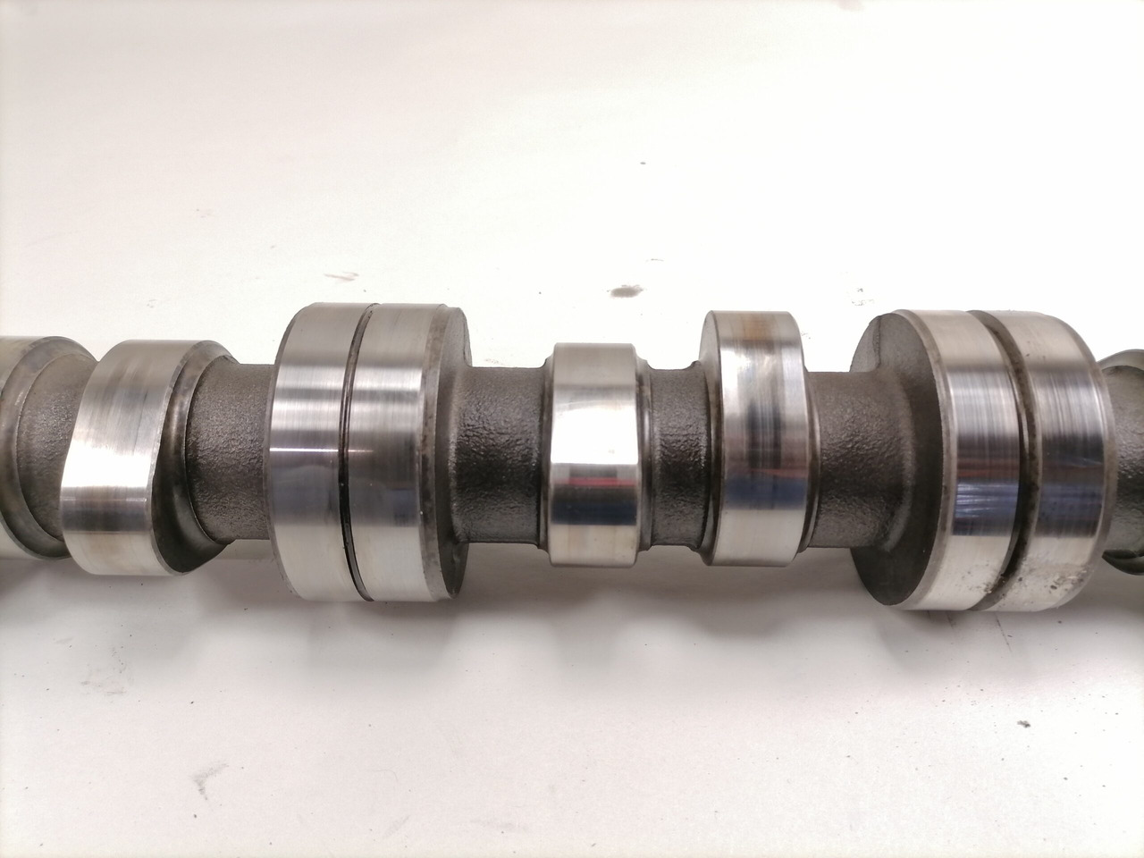 Scania Camshaft 1748794 - Camshaft for Truck: picture 4 Scania Camshaft 1748794 - Camshaft for Truck: picture 4