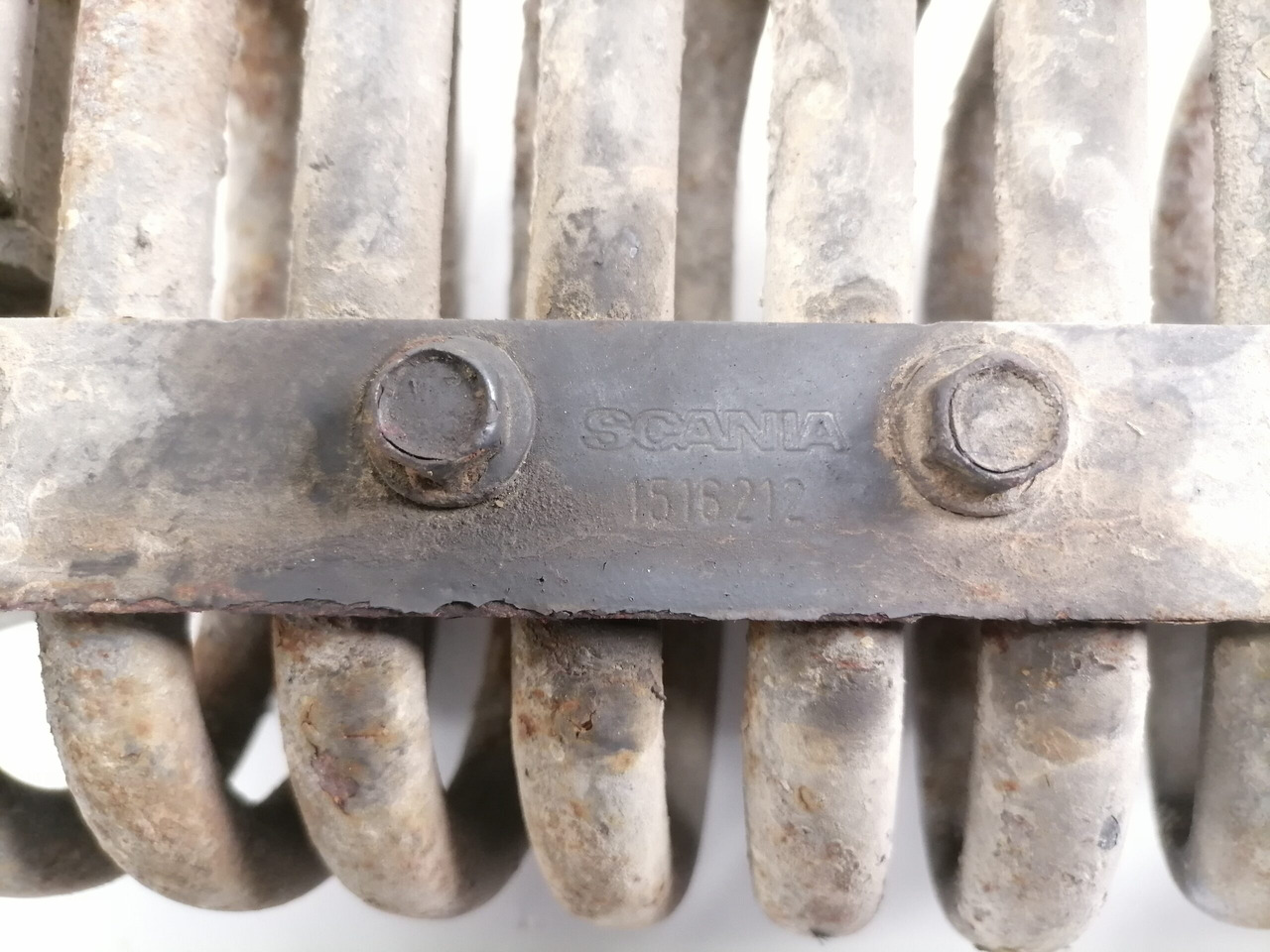 Scania Compressor air pipe 1747246 - Air brake compressor for Truck: picture 2 Scania Compressor air pipe 1747246 - Air brake compressor for Truck: picture 2