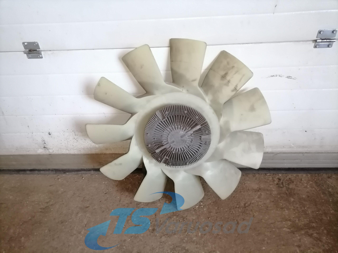 Scania Cooling fan 2035612 - Fan for Truck: picture 1 Scania Cooling fan 2035612 - Fan for Truck: picture 1