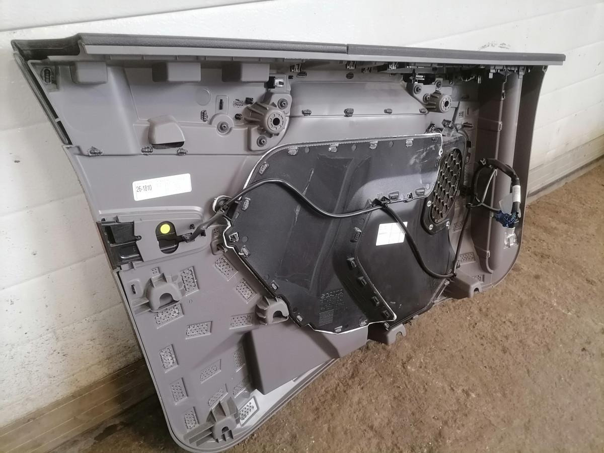 Scania Door trim panel 2935304 - Door and parts for Truck: picture 5 Scania Door trim panel 2935304 - Door and parts for Truck: picture 5